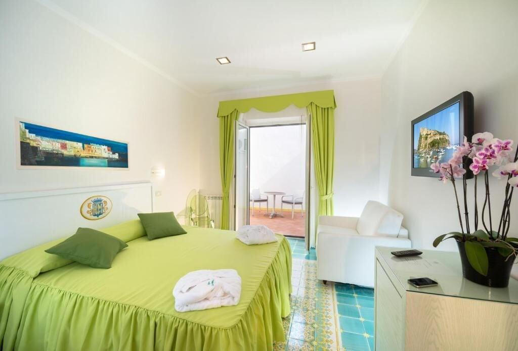 Hotel La Madonnina 4*